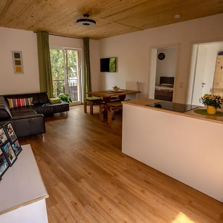 アパート Fewo/ 10 / 2 Schlafzimmer / Terrasse / Seilbahn Blick リューデスハイム・アム・ライン