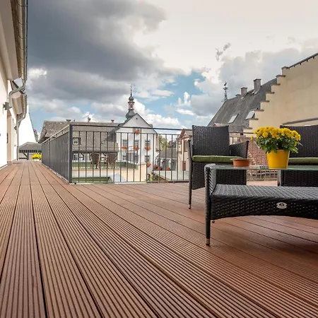 Fewo/ 10 / 2 Schlafzimmer / Terrasse / Seilbahn Blick アパート *